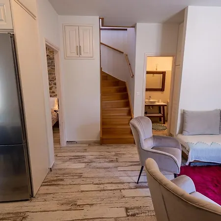 ιkia Zmas Argalasti